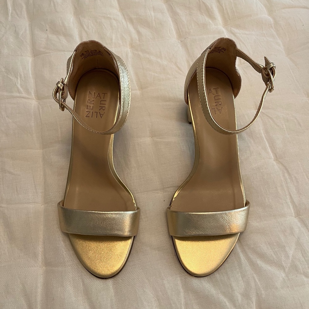Gold shoes